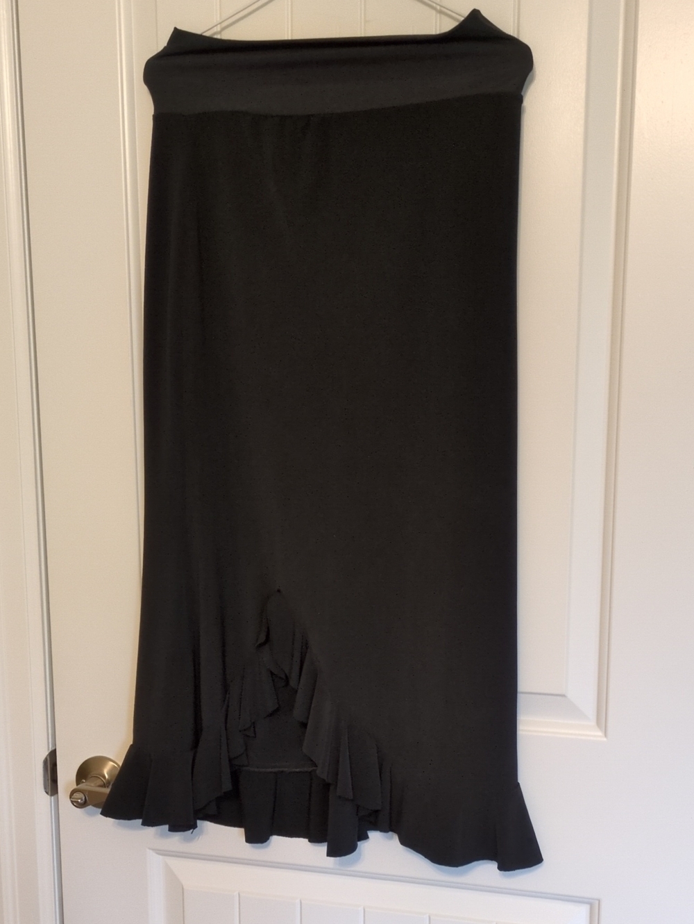 Black Ruffled Hem Women's Skirt